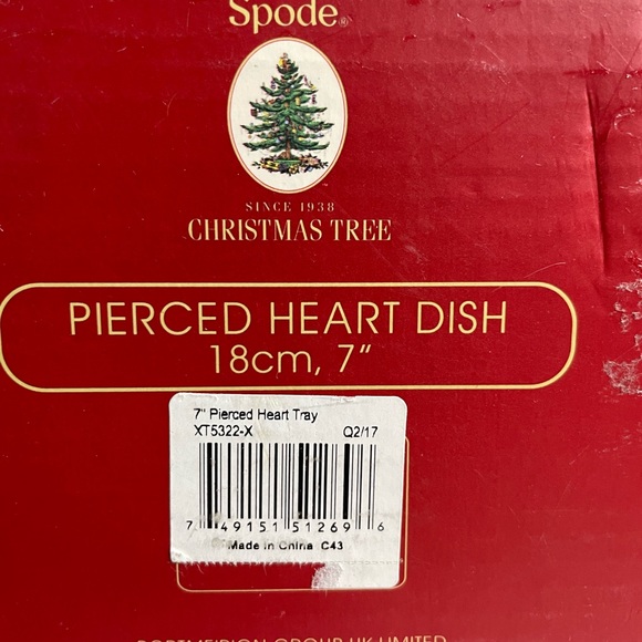 Spode Christmas Tree Pierced Heart Dish & Pair of Votive Candle Holders - Picture 4 of 10